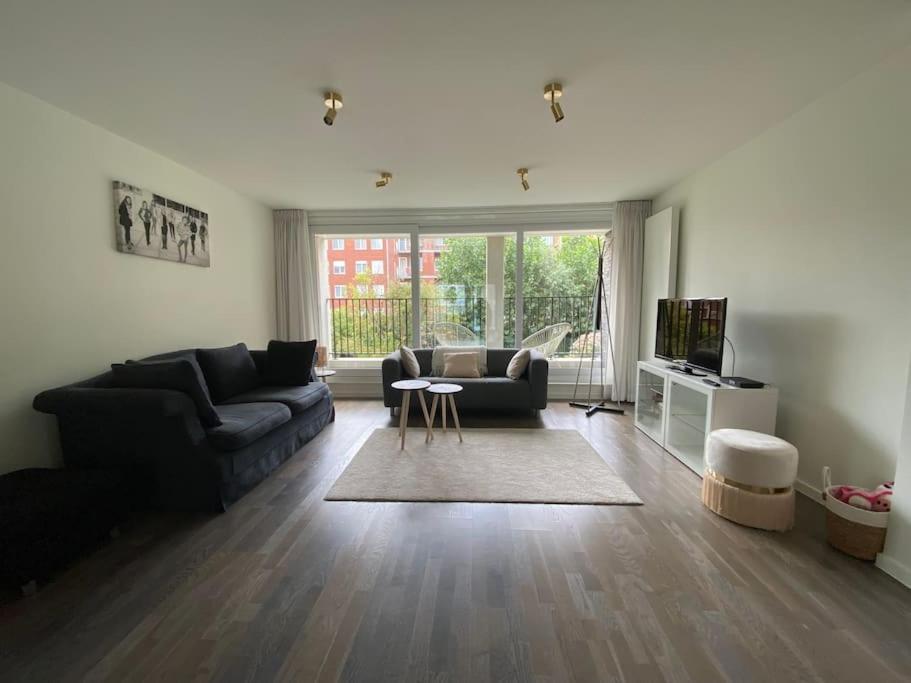 Recent En Lichtrijk Duplex-Appartement Te فينداوني المظهر الخارجي الصورة